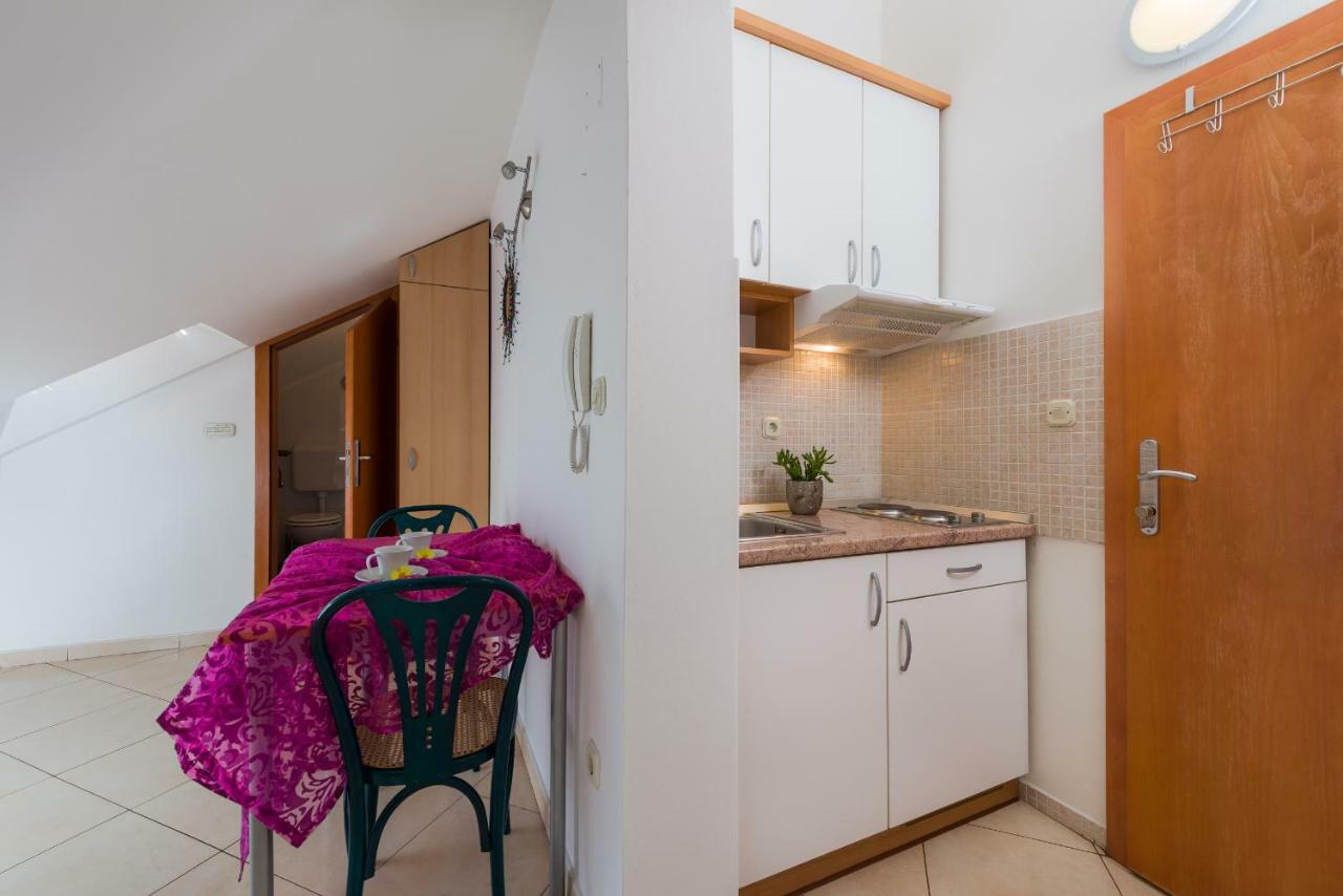 Apartments Villa Vallum Bol Ngoại thất bức ảnh